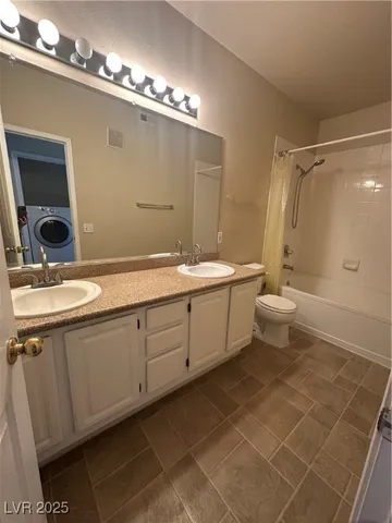 $1,400 | 2900 Sunridge Heights Parkway, Unit 728, Henderson, NV 89052