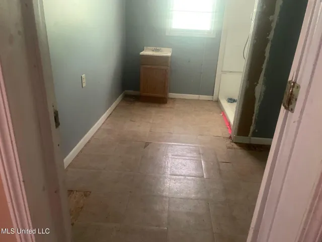 $52,000 | 9234 Null Road, Lauderdale, MS 39335