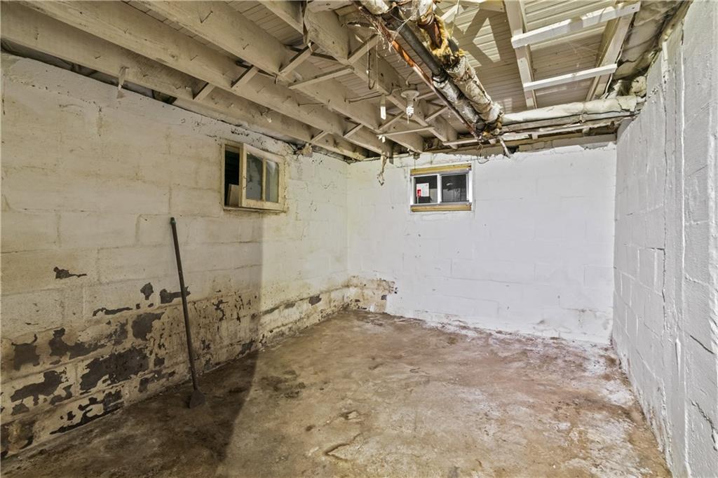 149 Murdock Street Canonsburg, PA 15317 - Photo 22 of 26 a view of a bathroom