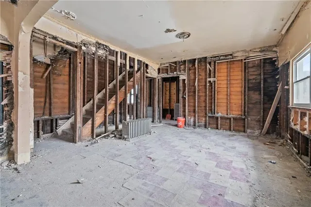 a view of a storage & utility room