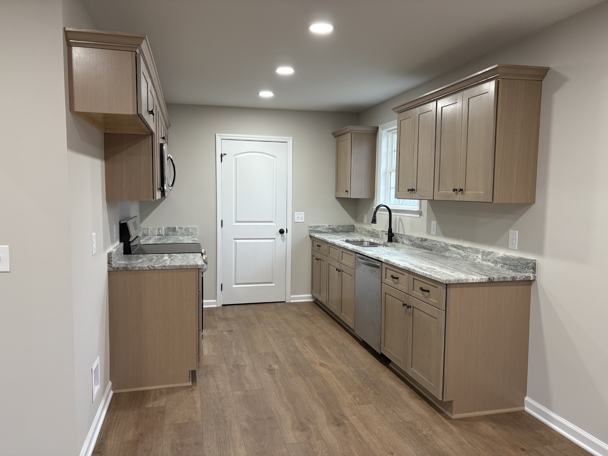 127 Crestview Drive Lewisburg, TN 37091 - Photo 14 of 28