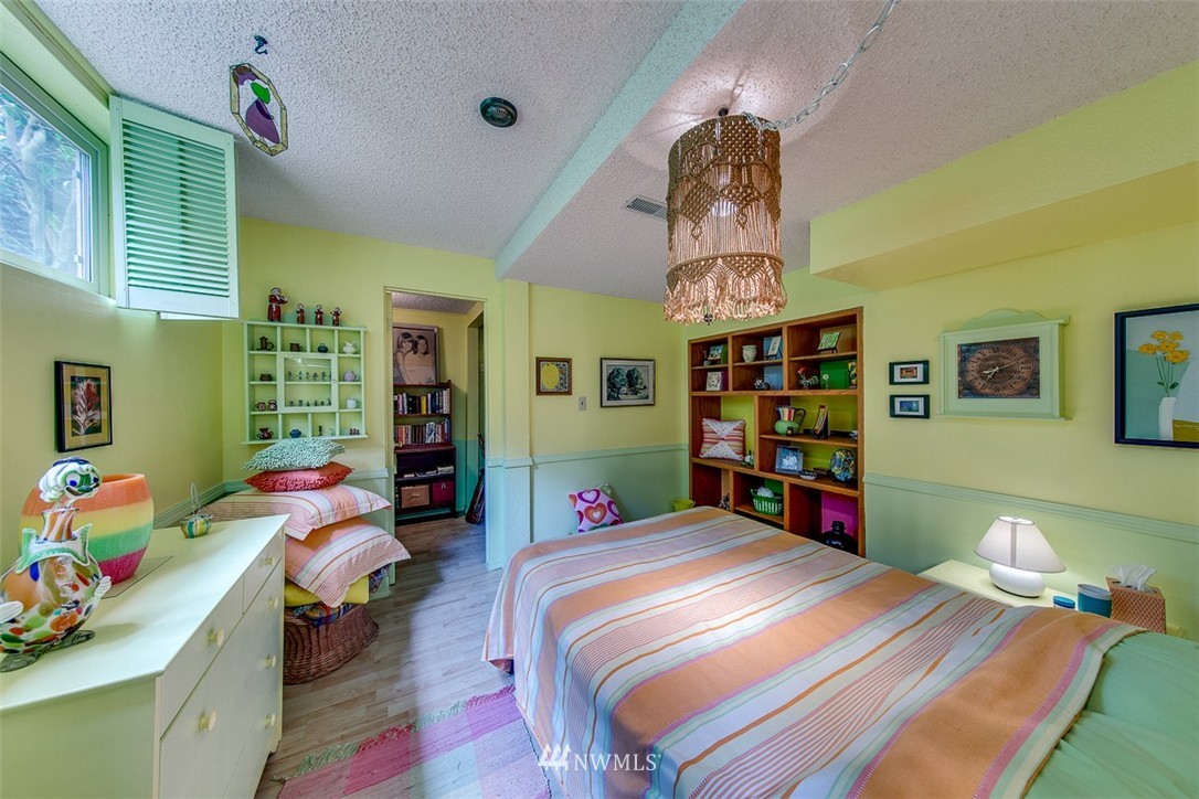 2788 Mountain View Road East Port Orchard, WA 98366 - Photo 17 of 25 Gallery Image 17