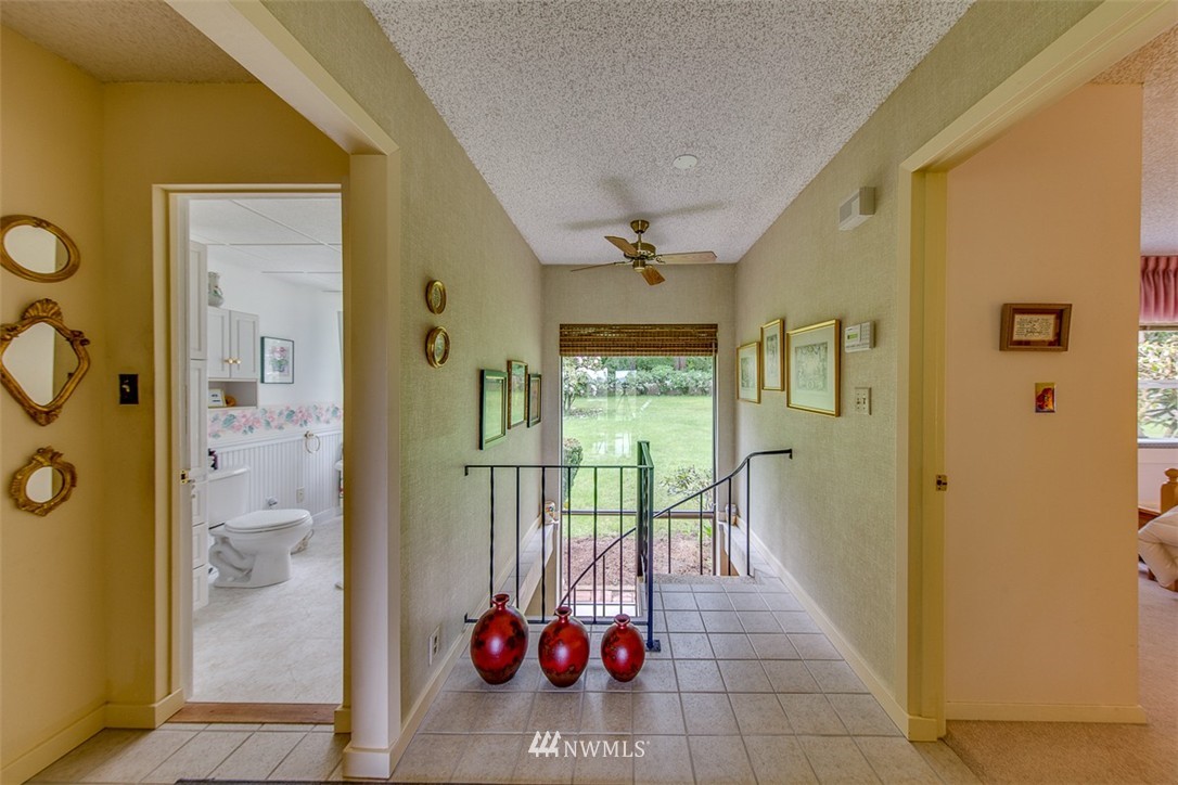 2788 Mountain View Road East Port Orchard, WA 98366 - Photo 10 of 25 Gallery Image 10