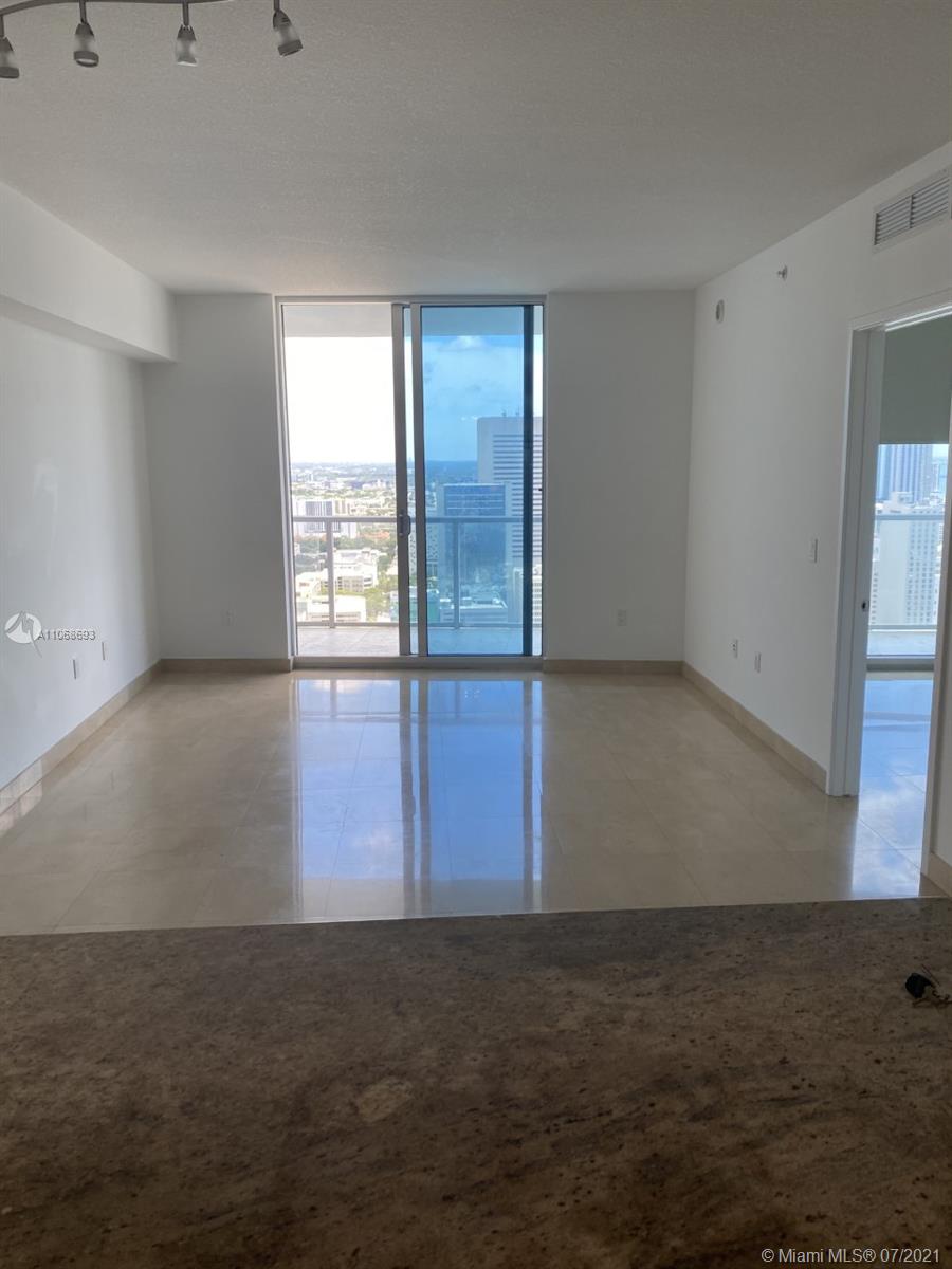 185 Southwest 7th Street, Unit 4103 Miami, FL 33130 - Photo 14 of 20