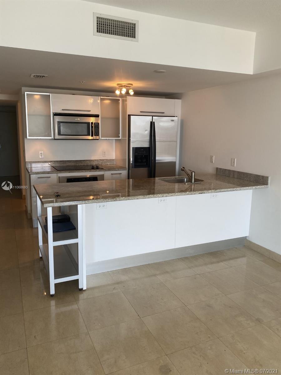 185 Southwest 7th Street, Unit 4103 Miami, FL 33130 - Photo 7 of 20
