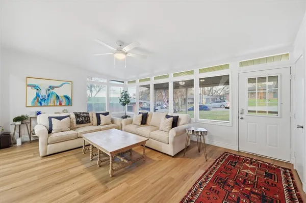 $2,650 | 5301 Slate Street, Fort Worth, TX 76114