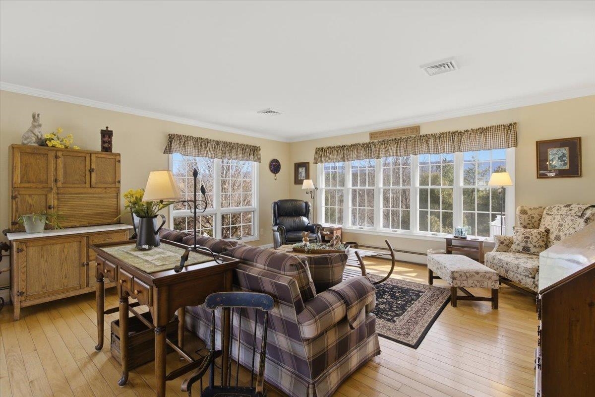 4 Stonehedge Drive Bennington, VT 05201 - Photo 12 of 37