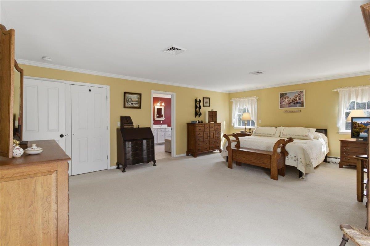 4 Stonehedge Drive Bennington, VT 05201 - Photo 18 of 37