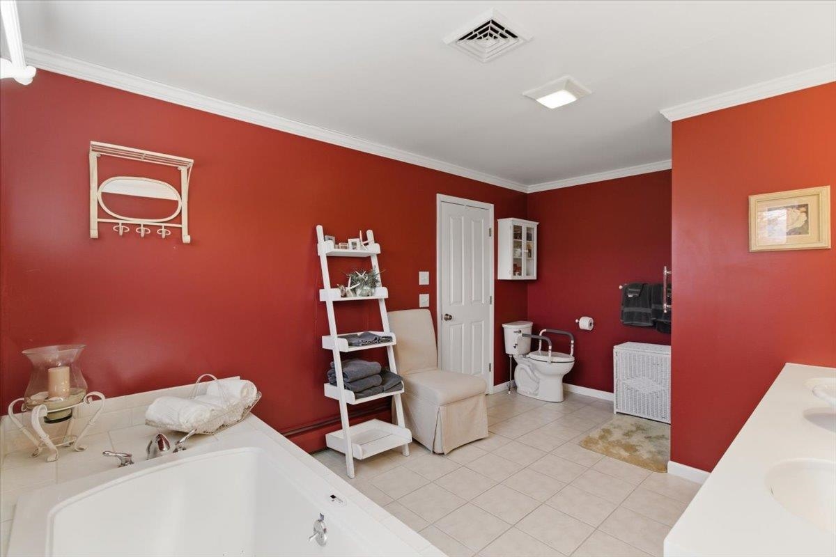 4 Stonehedge Drive Bennington, VT 05201 - Photo 21 of 37