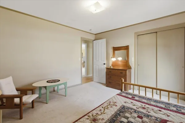 $525,000 | 4 Stonehedge Drive, Bennington, VT 05201