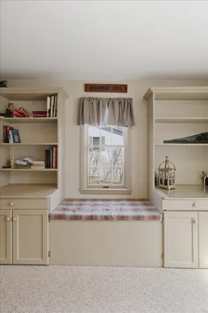 $525,000 | 4 Stonehedge Drive, Bennington, VT 05201