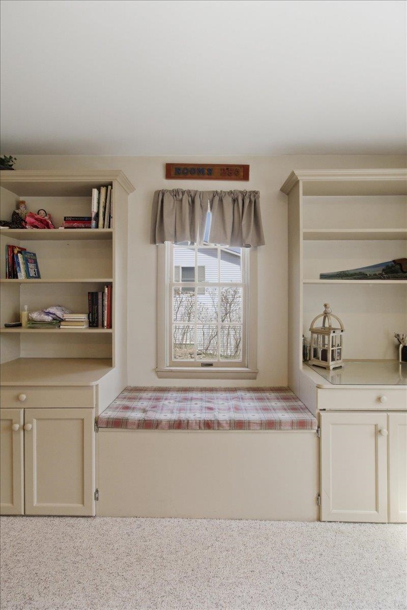 4 Stonehedge Drive Bennington, VT 05201 - Photo 33 of 37