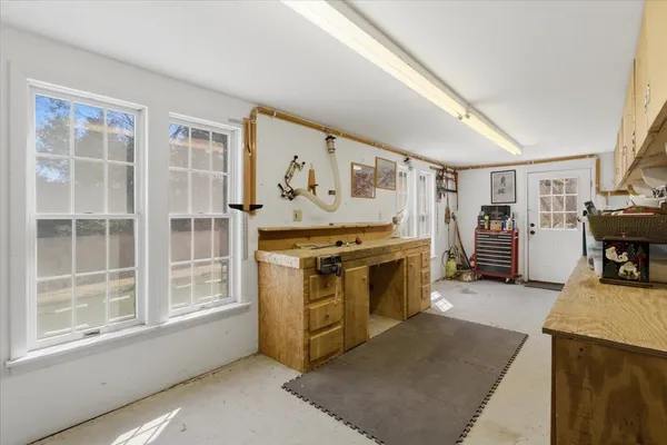 $525,000 | 4 Stonehedge Drive, Bennington, VT 05201