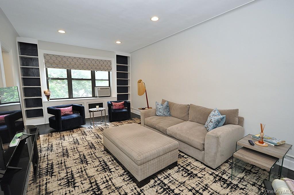 143 Garth Road, Unit 4N Scarsdale, NY 10583 - Photo 2 of 45