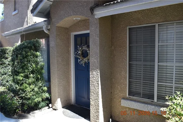 a view of an entryway of the house