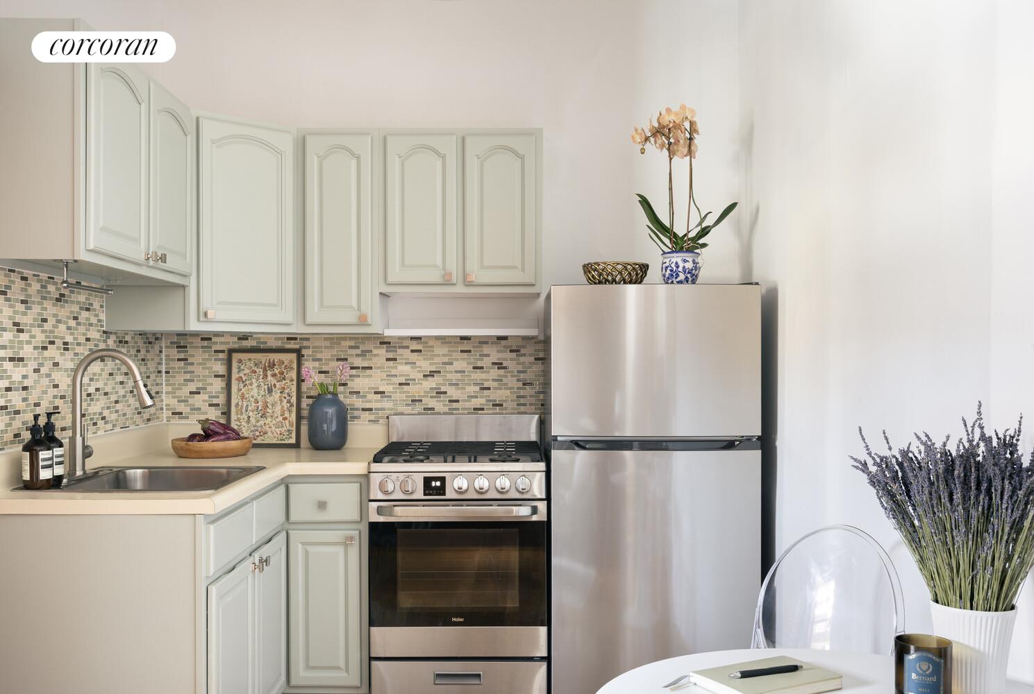 237 Eldridge Street, Unit 17 Manhattan, NY 10002 - Photo 5 of 7