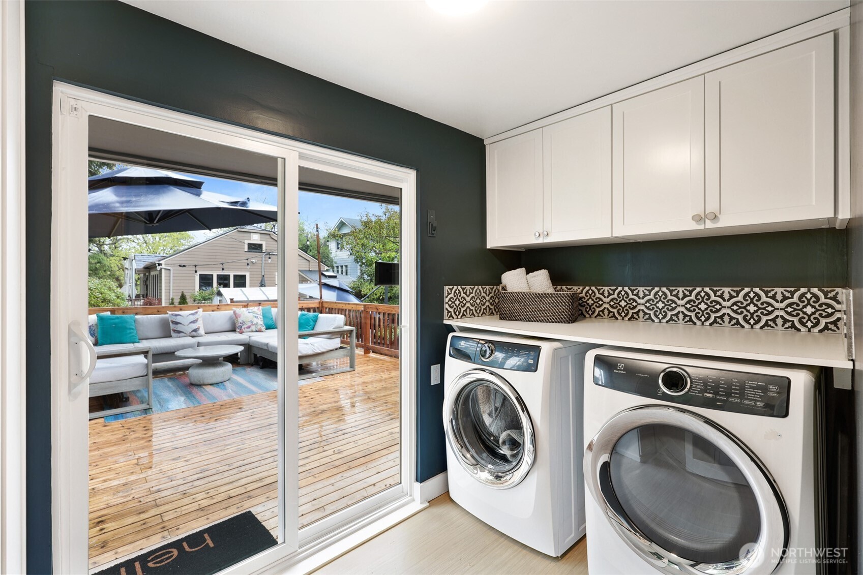 4634 Southwest Frontenac Street Seattle, WA 98136 - Photo 12 of 39