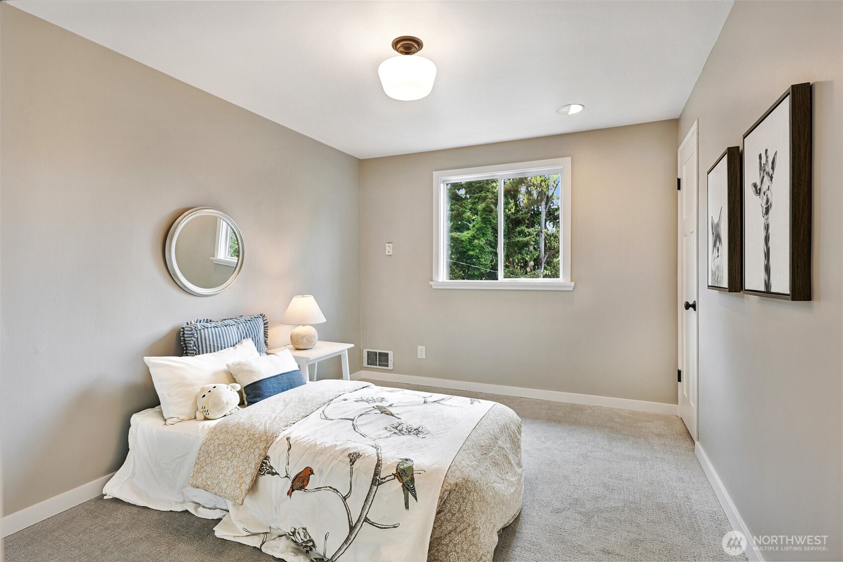 4634 Southwest Frontenac Street Seattle, WA 98136 - Photo 17 of 39