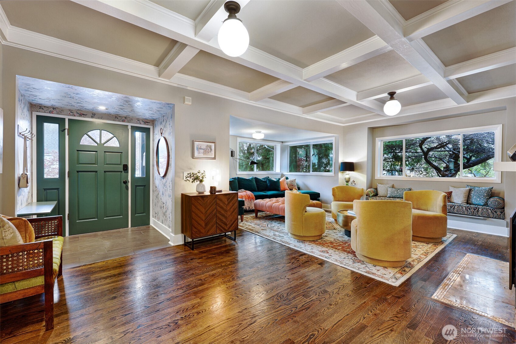 4634 Southwest Frontenac Street Seattle, WA 98136 - Photo 2 of 39