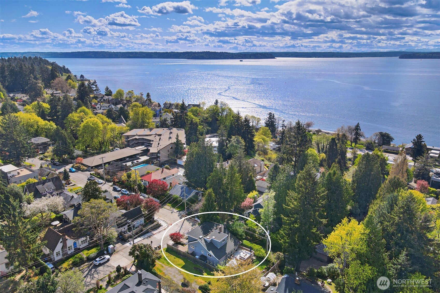 4634 Southwest Frontenac Street Seattle, WA 98136 - Photo 36 of 39