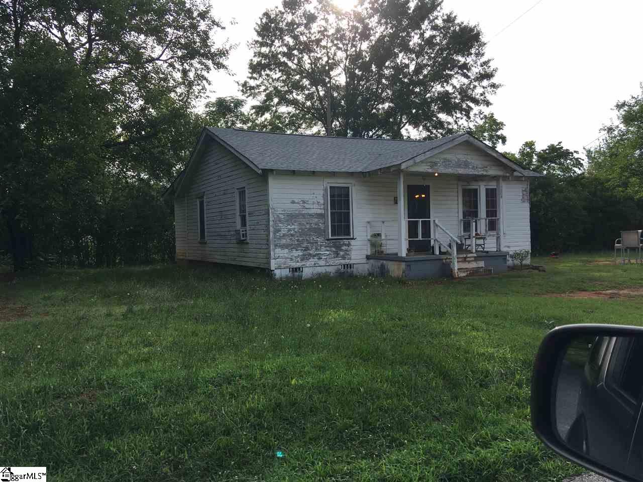 175 Quinn Road Wellford, SC 29385 - Photo 3 of 4 Gallery Image 3