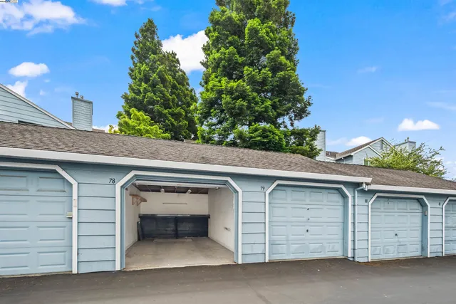 $229,000 | 405 Lighthouse Drive, Vallejo, CA 94590