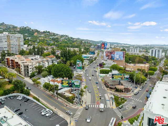 $1,288,000 | 8788 Shoreham Drive, Unit 31, West Hollywood, CA 90069