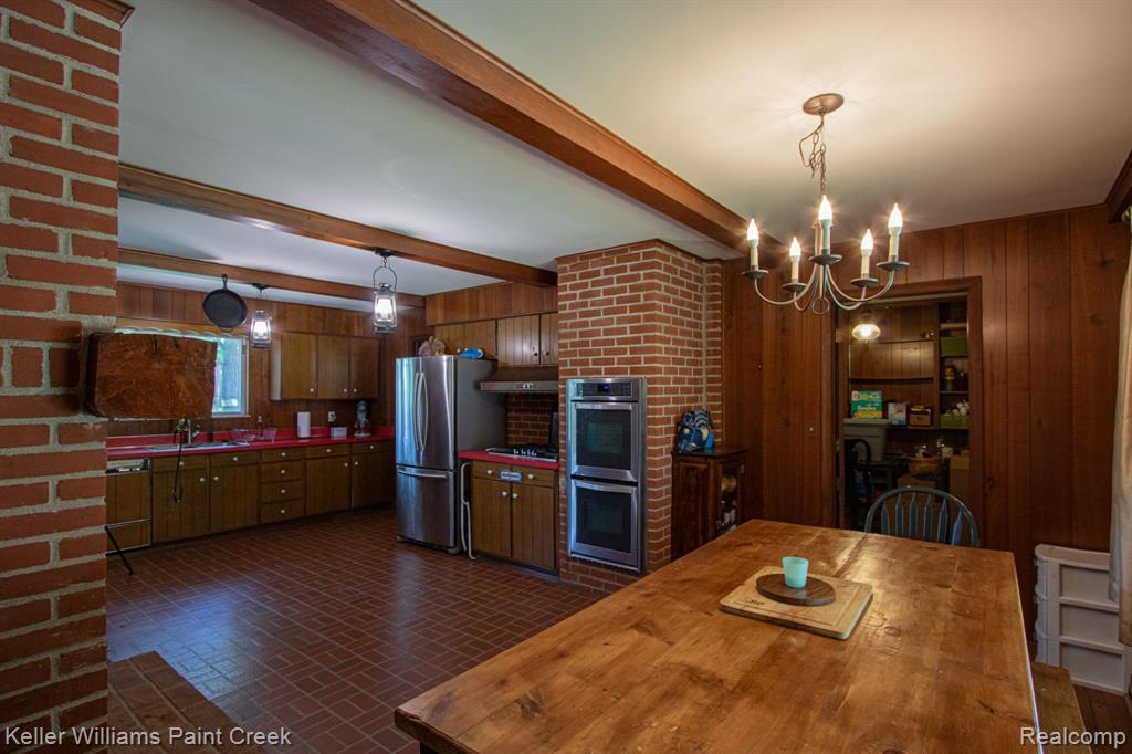 2232 South State Road Davison, MI 48423 - Photo 4 of 47