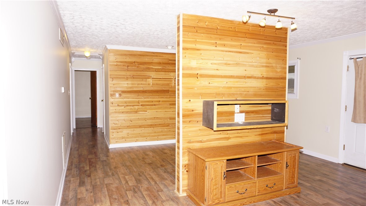 1541 Old Forge Road Kent, OH 44240 - Photo 3 of 25 Gallery Image 3