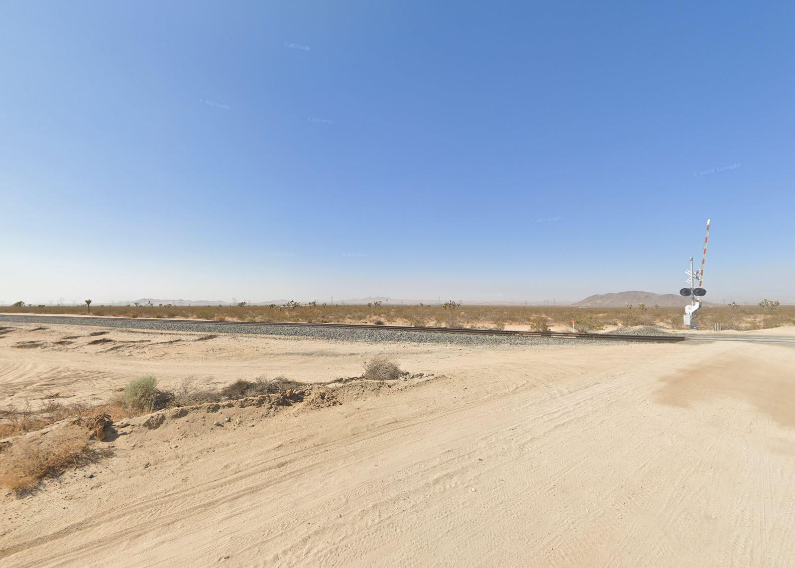 Nearby Black Butte Basin Rd/213th Street East Llano, CA 93544 - Photo 3 of 3 a view of an ocean and beach