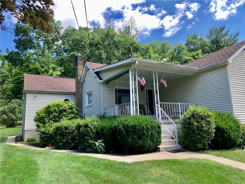 111 Simpson Road Greensburg, PA 15601 - Photo 3 of 19 Gallery Image 3