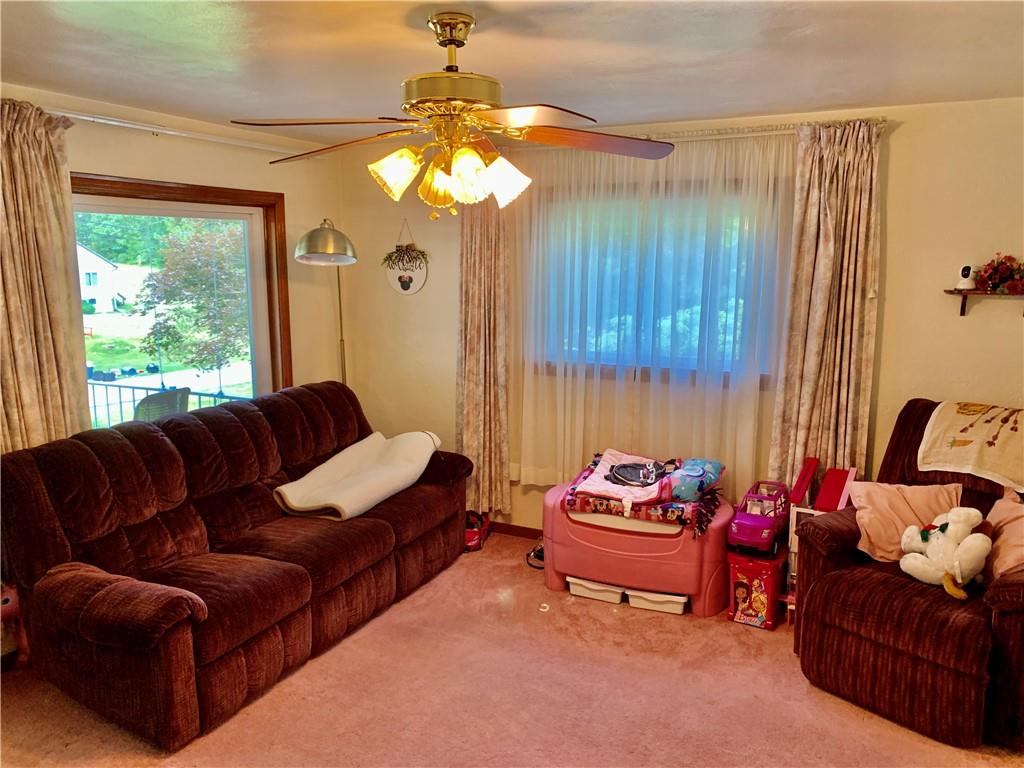 111 Simpson Road Greensburg, PA 15601 - Photo 6 of 19 Gallery Image 6