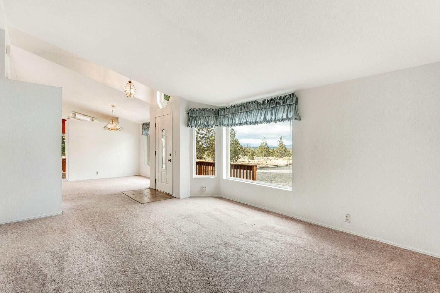 15779 Southwest Steelhead Road Terrebonne, OR 97760 - Photo 7 of 47 15779 Steelhead 6