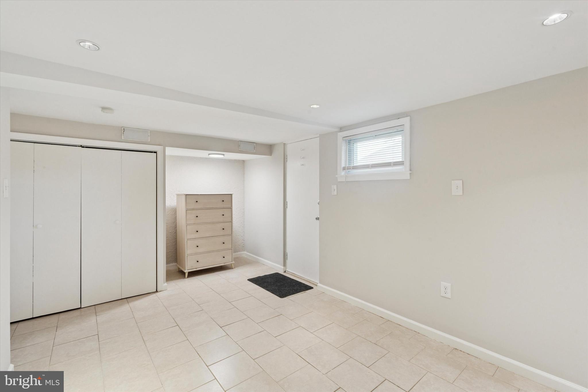 12218 Aster Road Philadelphia, PA 19154 - Photo 21 of 25 a view of an empty room