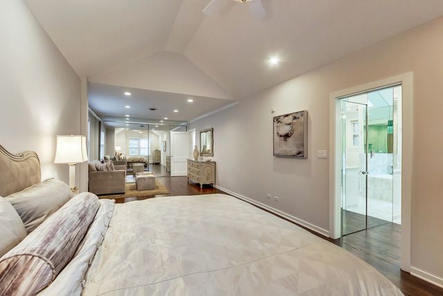 1317 Lyons Street Evanston, IL 60201 - Photo 28 of 46 a view of a livingroom with furniture and a ceiling fan