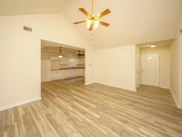 1054 Fort Johnson Road Charleston, SC 29412 - Photo 4 of 24 Family Room View