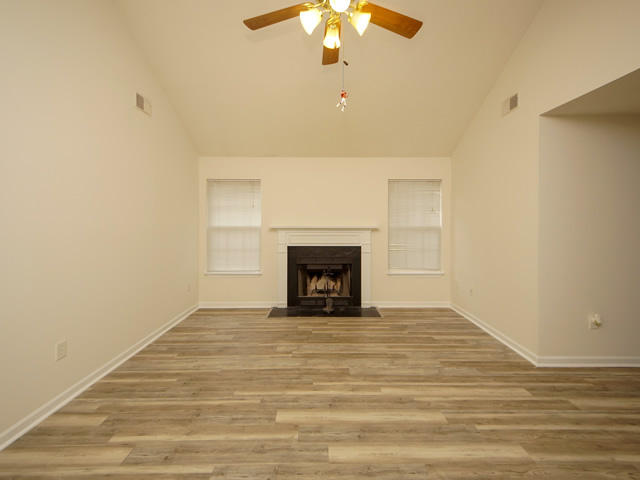 1054 Fort Johnson Road Charleston, SC 29412 - Photo 6 of 24 Family Room View 2