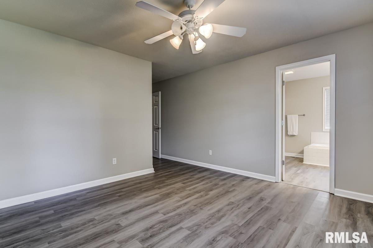 7100 Preston Drive Springfield, IL 62711 - Photo 14 of 33
