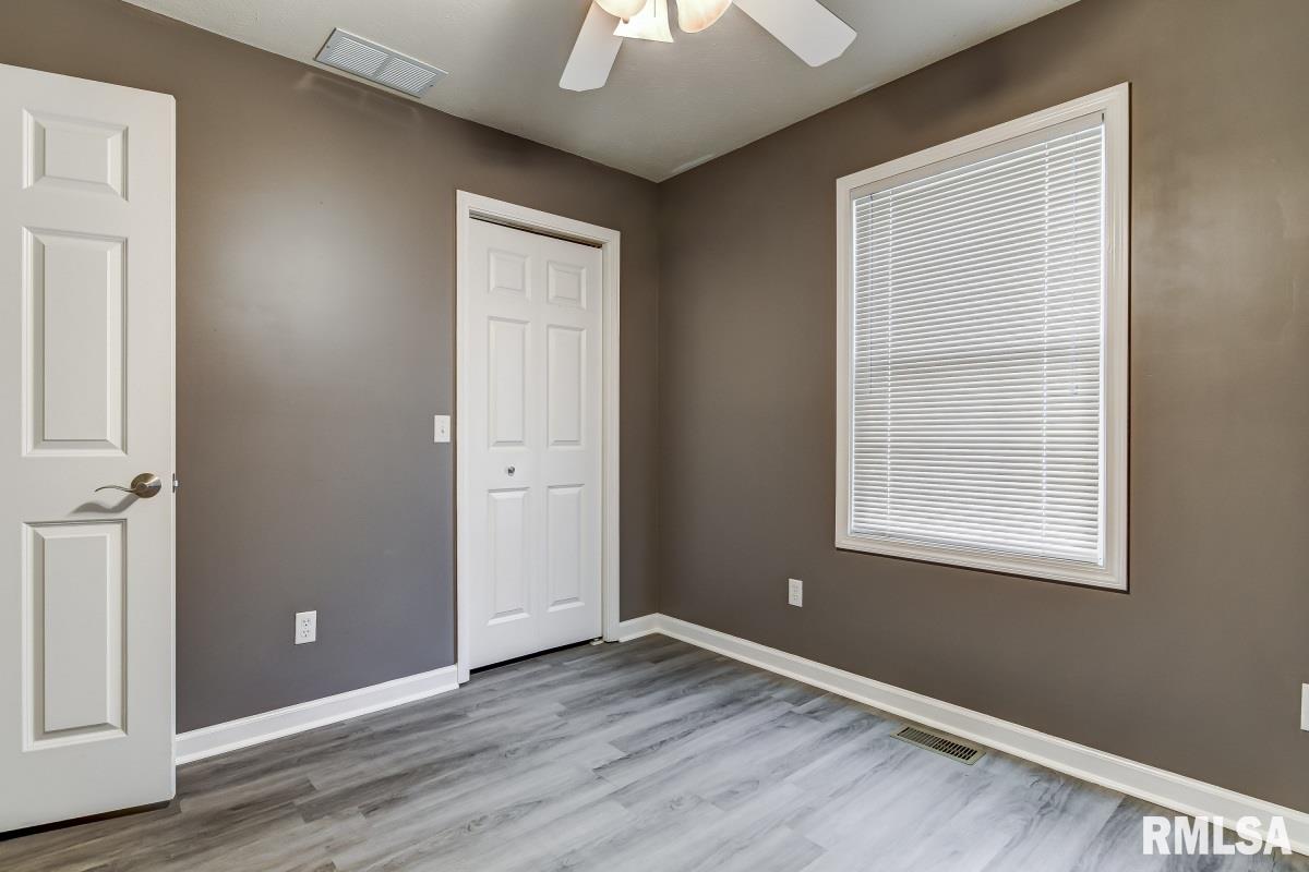 7100 Preston Drive Springfield, IL 62711 - Photo 20 of 33