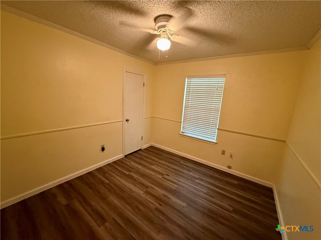 2401 Ridglea Court Killeen, TX 76543 - Photo 9 of 13
