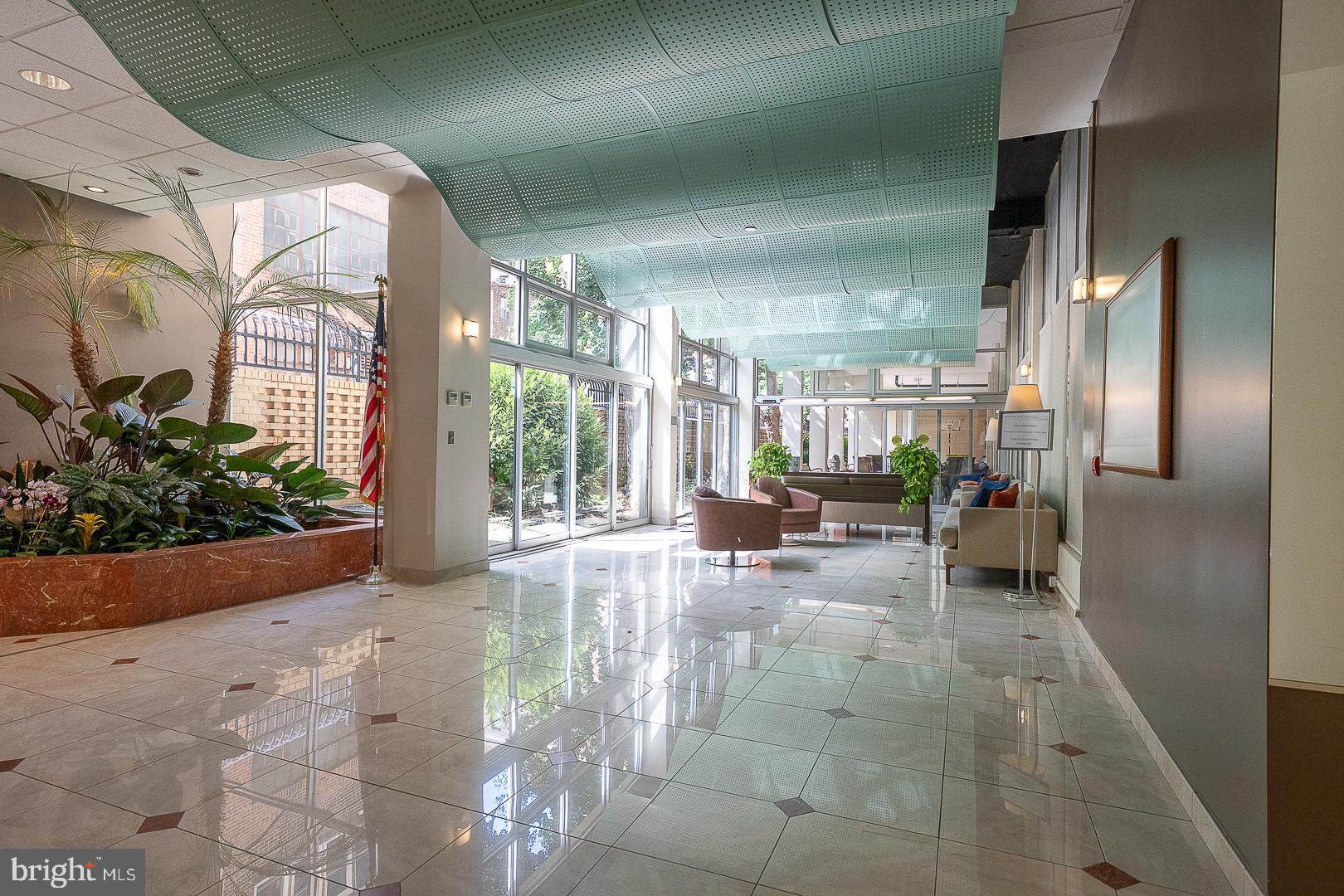 1919 Chestnut Street, Unit 2822 Philadelphia, PA 19103 - Photo 31 of 36