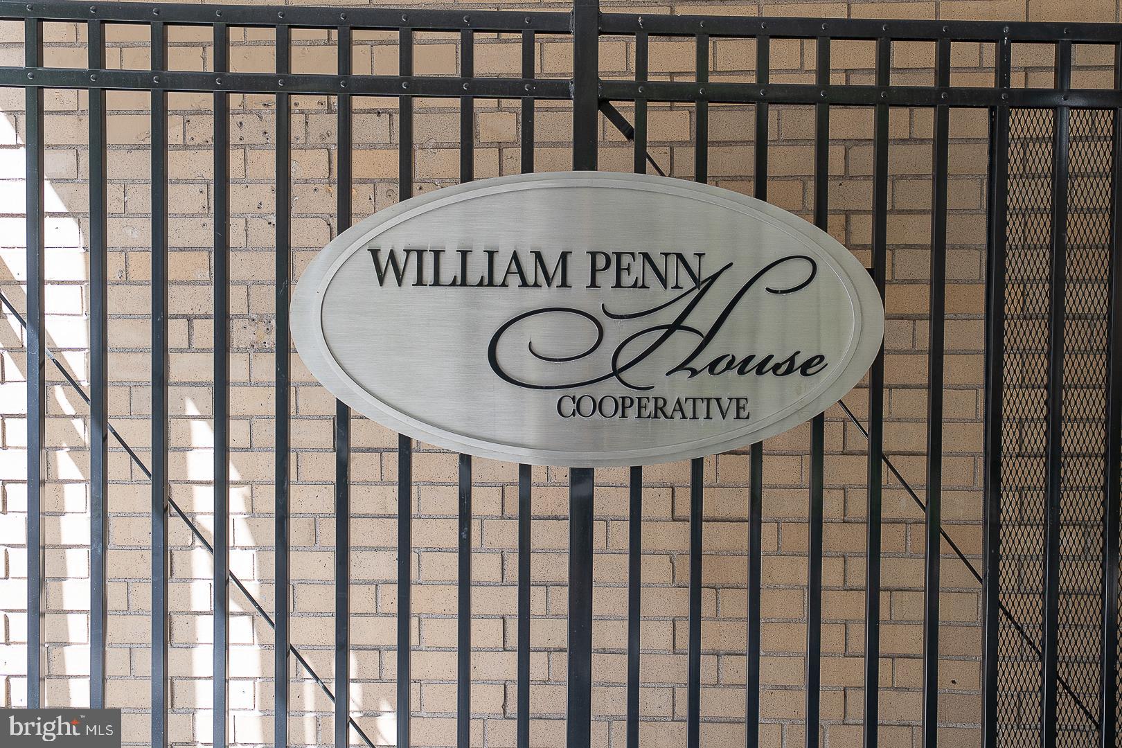 1919 Chestnut Street, Unit 2822 Philadelphia, PA 19103 - Photo 35 of 36 a black and white photo of a park