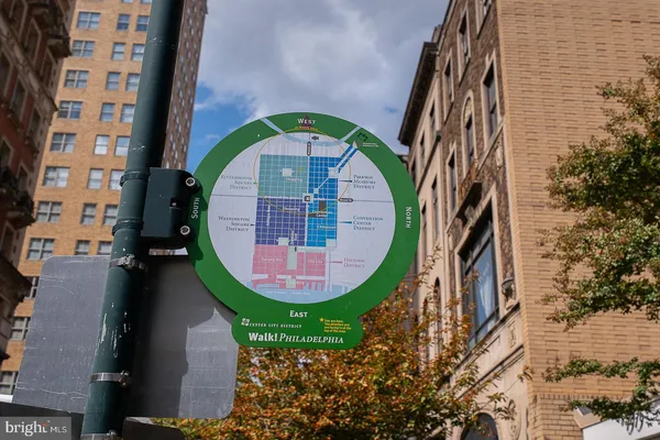 $360,000 | 1919 Chestnut Street, Unit 2822, Philadelphia, PA 19103