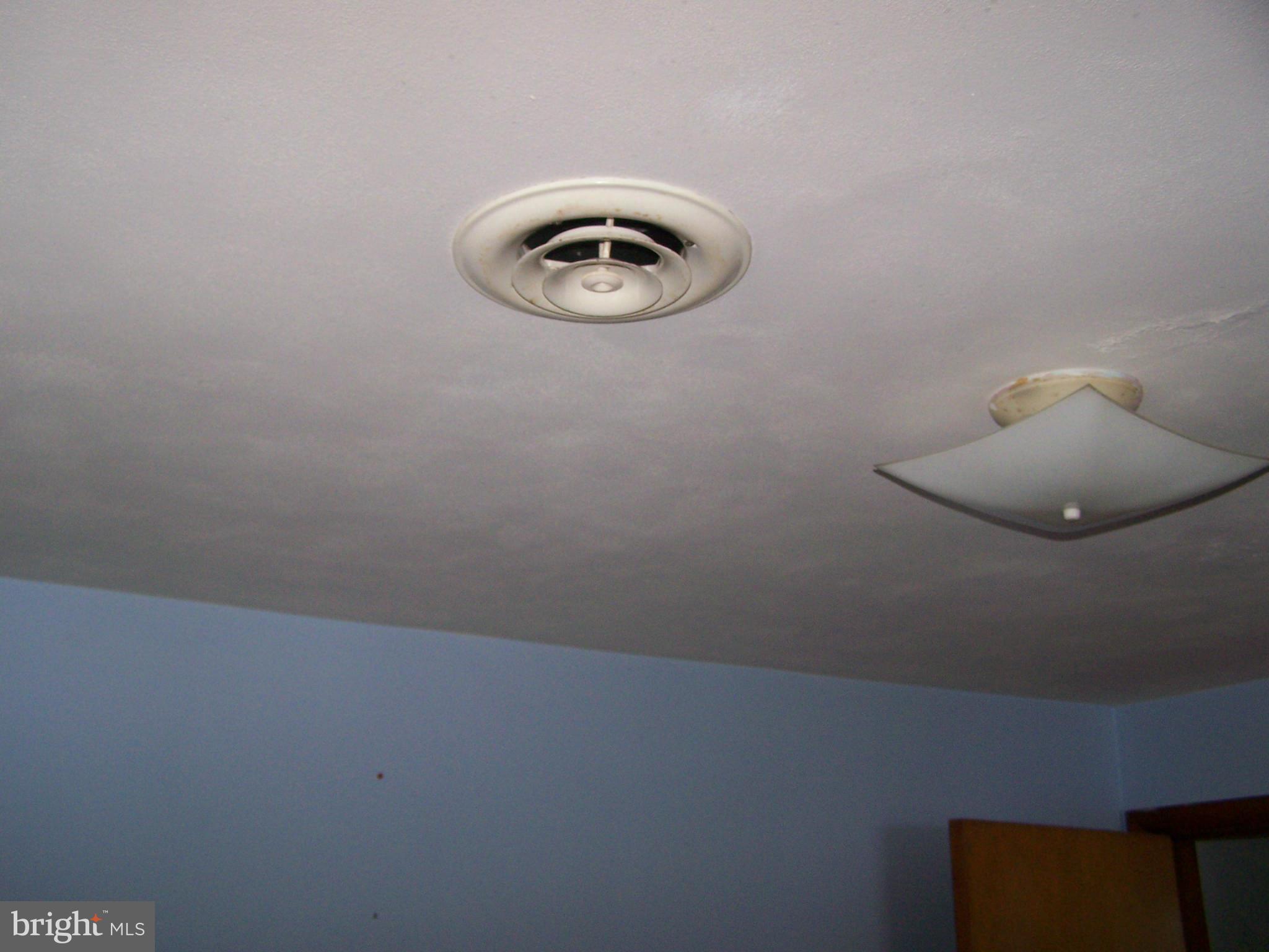 2129 Nicodemus Road Westminster, MD 21157 - Photo 14 of 14 Central air