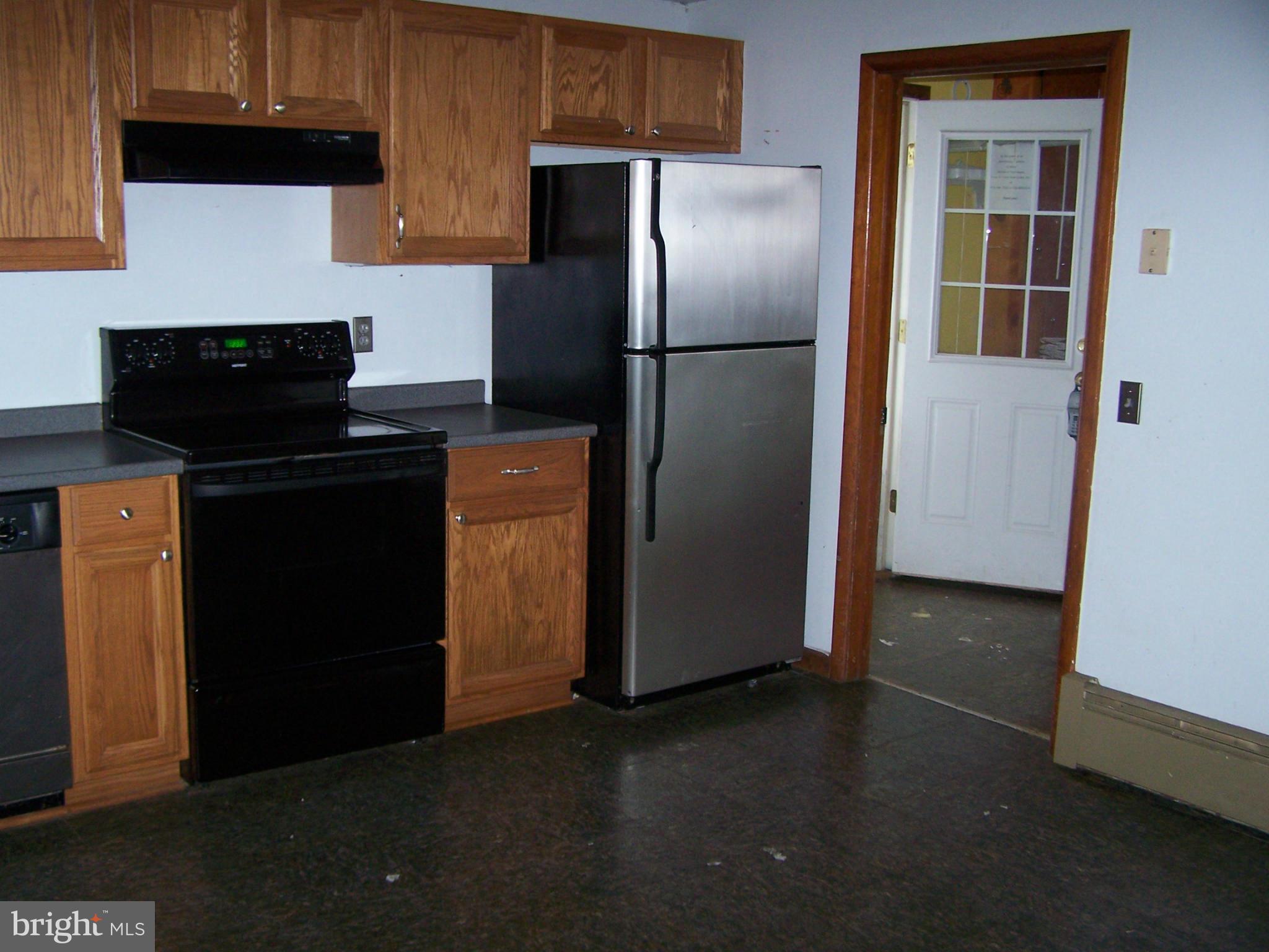 2129 Nicodemus Road Westminster, MD 21157 - Photo 5 of 14 Kitchen