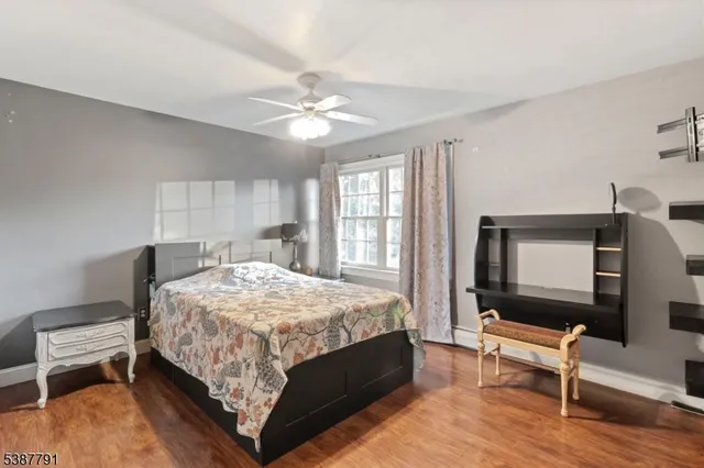 $815,000 | 14 Sabine Lane, Franklin, NJ 07416