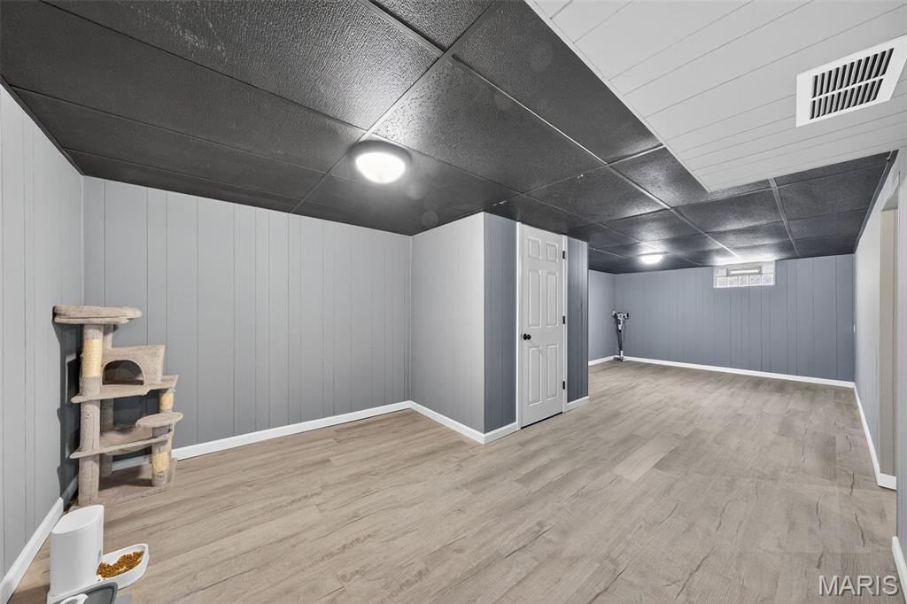 405 Teston Drive Ferguson, MO 63135 - Photo 17 of 28