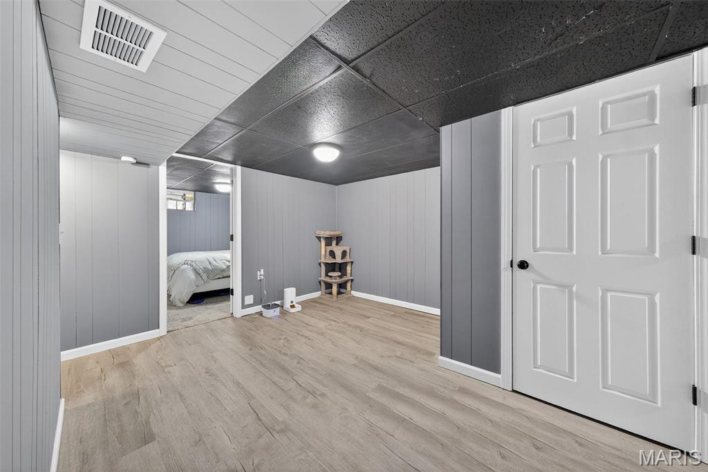 405 Teston Drive Ferguson, MO 63135 - Photo 22 of 28