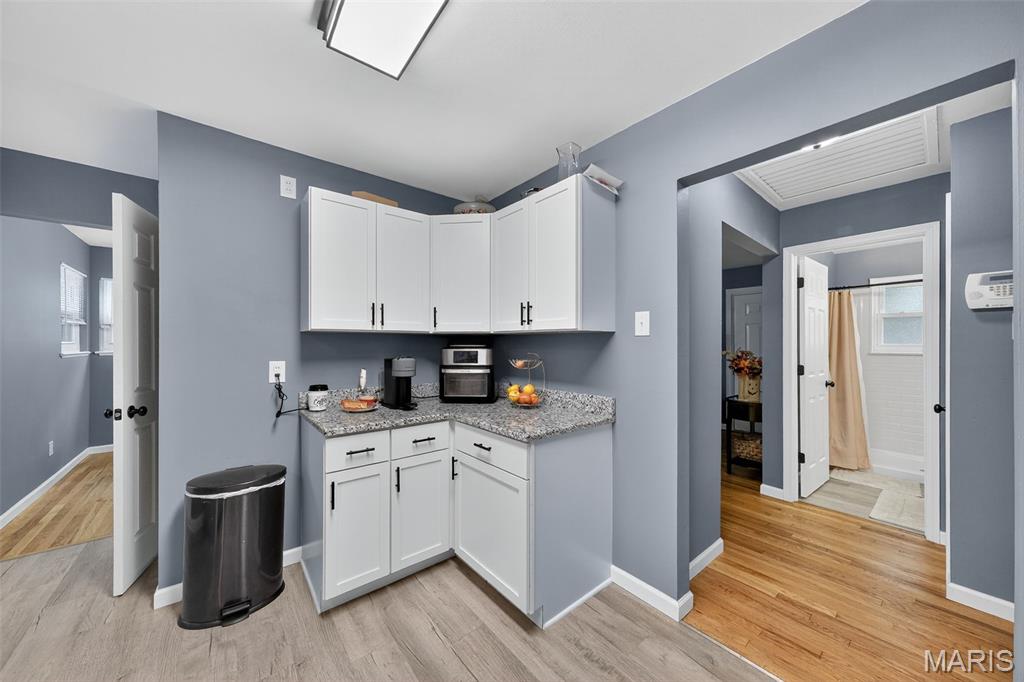 405 Teston Drive Ferguson, MO 63135 - Photo 10 of 28