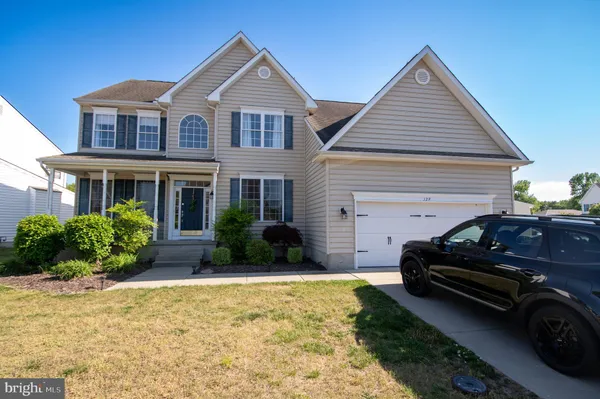 $389,900 | 129 Pond View Lane, Seaford, DE 19973